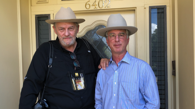 DaveLieber's tweet photo. OK, this was weird. Is it 1938? News photographer Robert Hart and I both showed up at our joint assignment yesterday wearing our Amon Carter/Shady Oak hats.
#AmonIsComingHome  My play on Amon Carter this weekend. Few tickets remain at https://t.co/roU30B1oAK https://t.co/AojWwCOuKd
