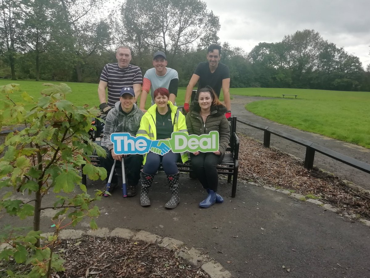 The Network Management team have used their volunteer days to support the community group at Westleigh Park today by litter picking, weeding and painting #thedeal #TeamWigan <a href="/WiganCouncil/">Wigan Council</a>