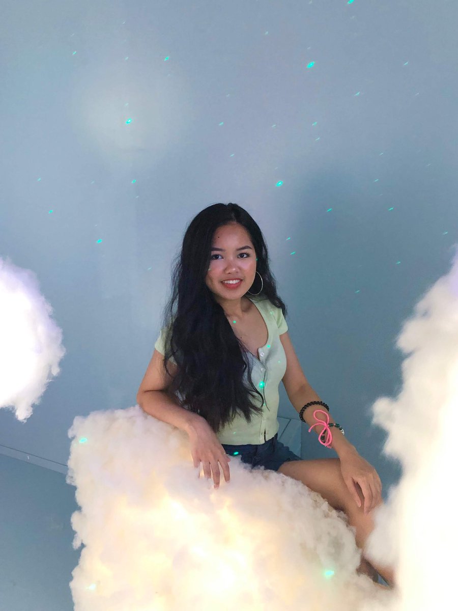 UTDDeltaZeta's tweet photo. #WhyDZWednesday because itโs big little week and I canโt wait to go on lil adventures (& photoshoots!!!) with my lil ๐๐๐ https://t.co/Fm8gTuhQIr