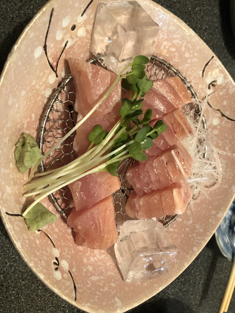 みけ 3年目突入 どて焼きとアカマンボウの刺身 マンボウ初めてたべたけど 癖のないマグロみたいでおいしい Ffインしてidいかないとだから今日は早く切り上げるお みけ 3年目突入 どて焼きとアカマンボウの刺身 マンボウ初めてたべたけど 癖のないマグロみたいでおいしい Ffインしてidいかないとだから今日は早く切り上げるお