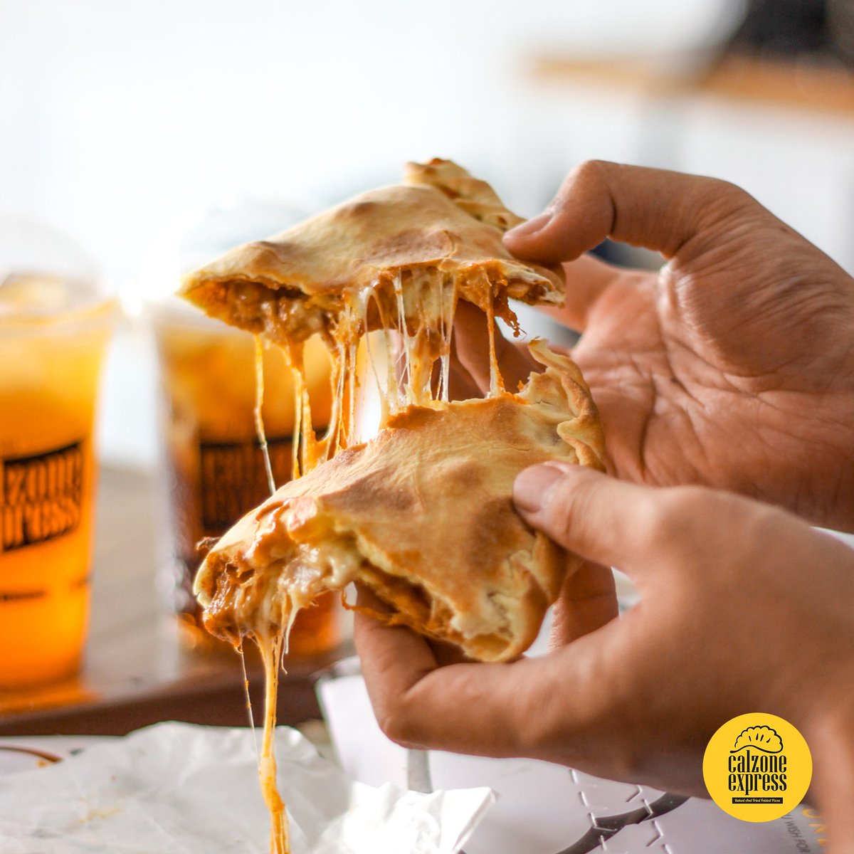 Calzone Express tweet media