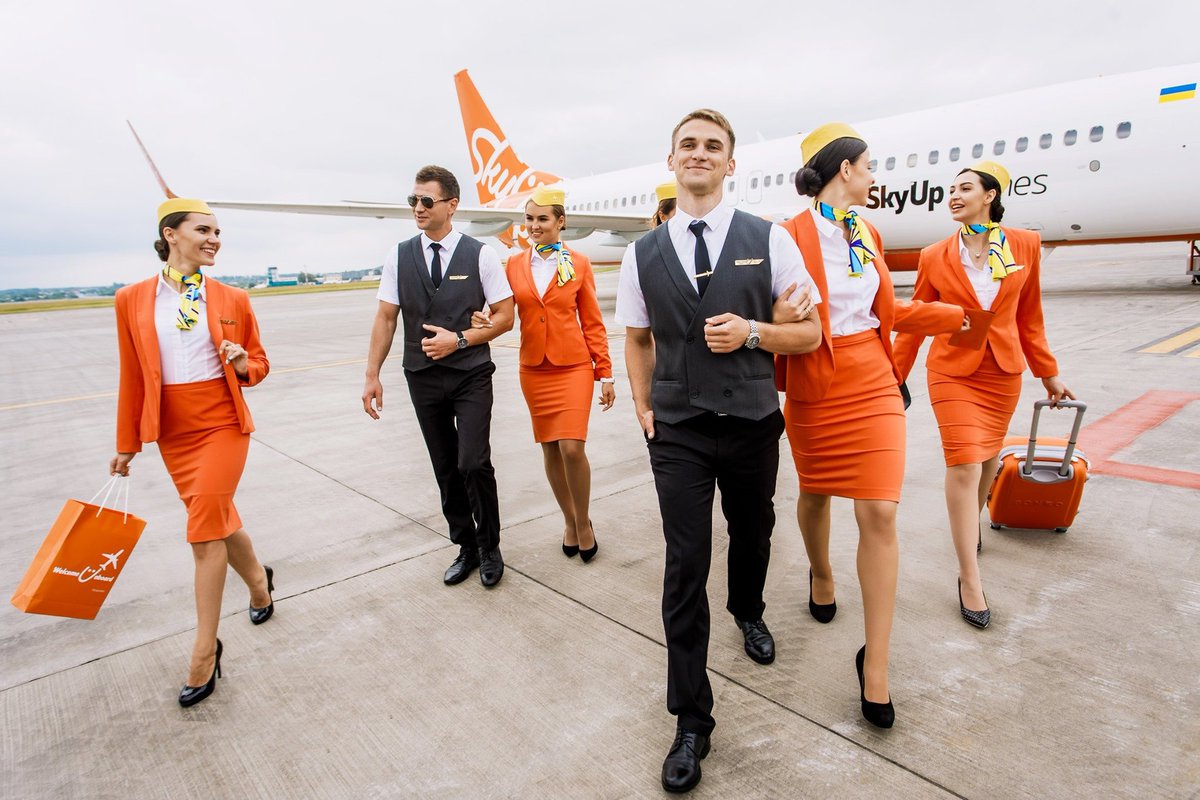 AlbaAleksander's tweet photo. To all our friends! We have finally got some wonderful news! SkyUp has earned its #rightofly! 

The notorious decision of the Baryshivsky court has been reviewed and canceled! Thank you all for your support! ✈️ https://t.co/NU8amqbalV