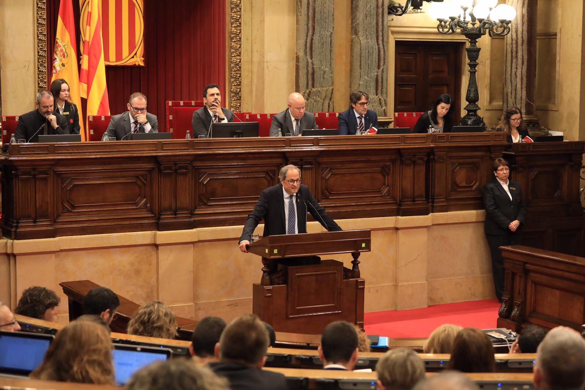 MVilallonga's tweet photo. El president @QuimTorraiPla: “Properament tindrem en marxa la biblioteca digital de la Generalitat, el carnet únic i el catàleg unificat de biblioteques, eines estratègiques que treballen en la línia d’optimitzar recursos i compartir infirmació i coneixement.” #DPG2019 https://t.co/DnjyOhqaoA