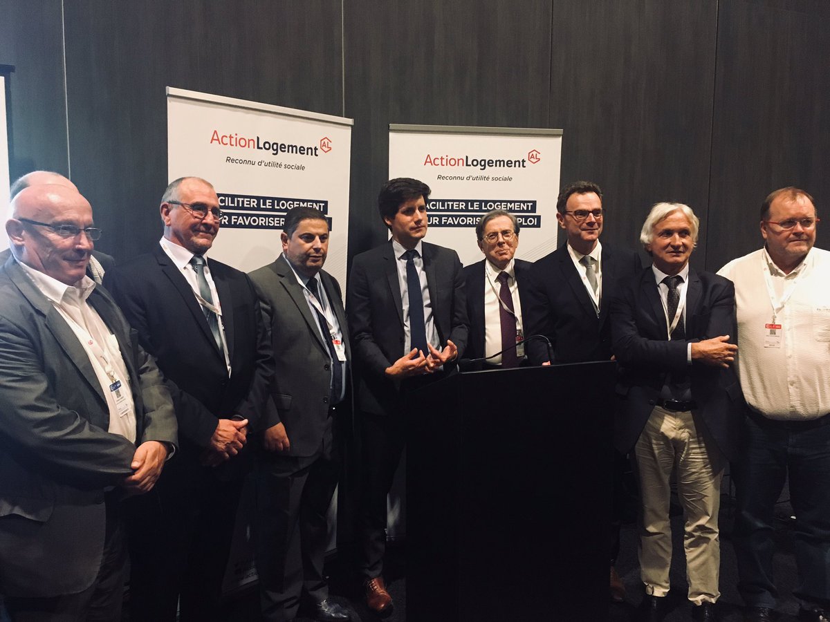 ActionLogement's tweet photo. Lancement officiel de l’Appel à Manifestation d’Intérêt #AMI2 pour faciliter la vente de logements sociaux aux locataires, en présence @J_Denormandie
#BrunoArcadipane
#JeanBaptisteDolci
#JoëlChéritel
#AlainKauffmann
#FrédéricMotte
#MichelAngeParra
#CongrèsHlm
#VenteHLM https://t.co/waS06h8FWT