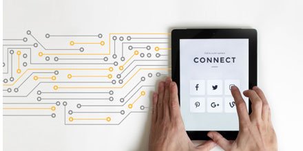 MeltwaterSocial's tweet image. Understand the mechanisms that control your content&apos;s visibility with our Social Media Algorithms E-Book bit.ly/33fMcaA #socialmedia #socialmediaalgorithm