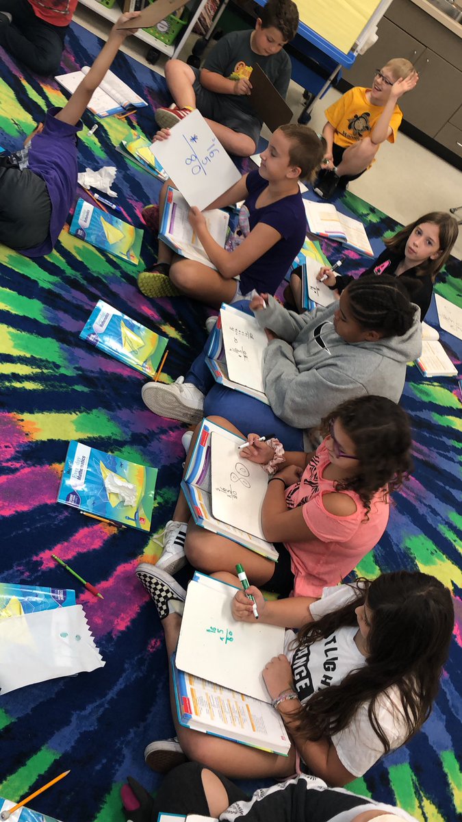 Lori Shaw tweet media