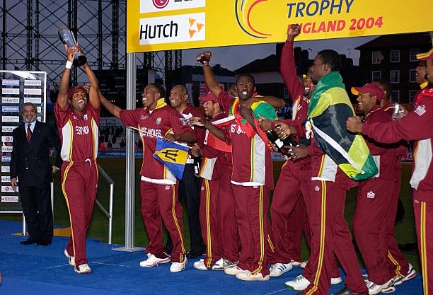 windiescricket's tweet photo. 15 years ago #OnThisDay Ian Bradshaw &amp; Courtney Browne put on a 71* run partnership to secure an unforgettable victory v England in the ICC Champions Trophy Final at the Oval.🏆 #MenInMaroon #ItsOurGame https://t.co/m2vJniWNuC