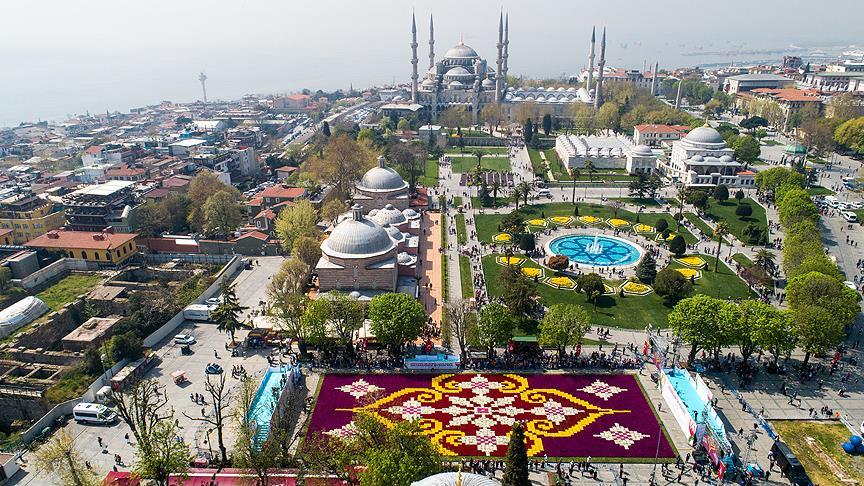 aceturkey7's tweet photo. @_mymusictaste Istanbul/Turkey
🇹🇷Hagia Sophia Museum (Ayasofya Müzesi)
🇹🇷Sultan Ahmet Mosque (Sultan Ahmet Camisi)
🇹🇷Topkapi Palace Museum (Topkapı Sarayı Müzesi)
🇹🇷The Basilica Cistern (Yerebatan Sarnıcı)
#ACEtheChallenge https://t.co/TXsdiODgrl