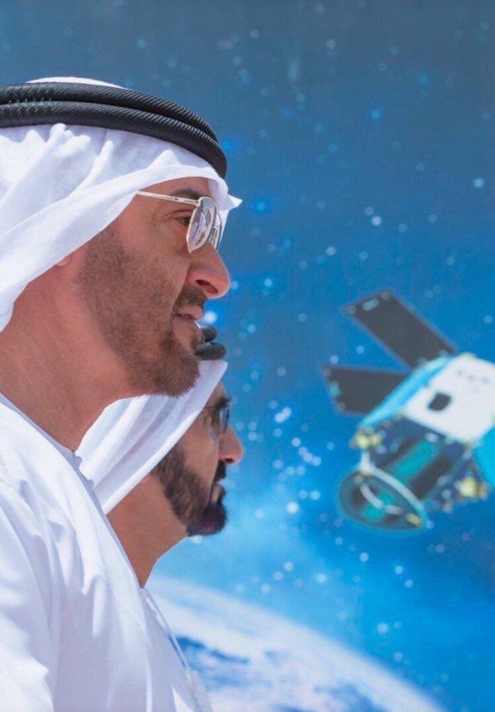 7m99_'s tweet photo. -
احلام زايد أصبحت حقيقة 

١ ديسمبر ٢٠١٨ الجواز  الإماراتي الاول عالميا 
٢٩ اكتوبر ٢٠١٨ خليفة سات بسواعد إماراتية
٢٥ سبتمبر ٢٠١٩ اول رائد فضاء إماراتي  

هنا الامارات هنا أرض زايد .. لا يتمّ توارث الجينات فيها بل الإنجازات العظيمة   
حصنتك بإسم الله يا اغلى وطن 🇦🇪 #هزاع_المنصوري https://t.co/sa6wZToX5C