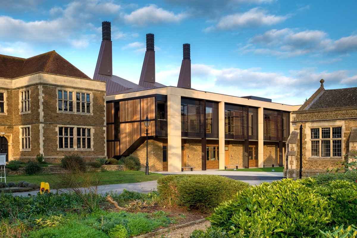 HTS_London's tweet photo. Charterhouse.
The new Chemistry lab at Charterhouse is complete and shortlisted for a Structural Timber Award. See how exposed timber can create healthy buildings in this paper ‘School without stress’ study. #SepTimber #HTStimberfocus https://t.co/fjviYIbwDa