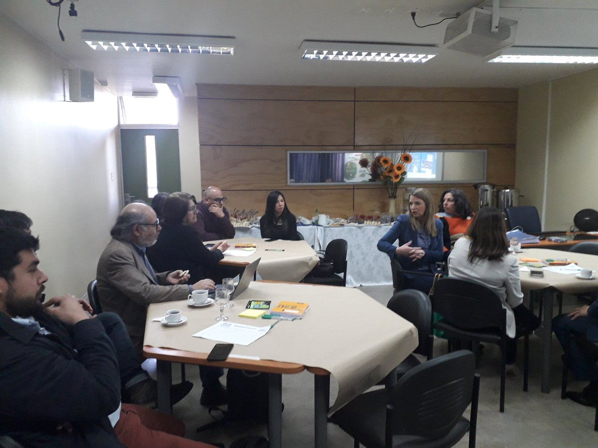neojoventecnico's tweet photo. ¡Muy buenos días! Ya estamos comenzando nuestra Asamblea #NEOChile junto a @SEREMI_EDUC_V @SeremiTrabajo_V @SENCEValpo @upla_comunica #SanFelipe @arcosdorados @cproaconcagua e instituciones formadoras y de empleo de la #RedNEO del #ValledeAconcagua https://t.co/kxl4J1N2zv