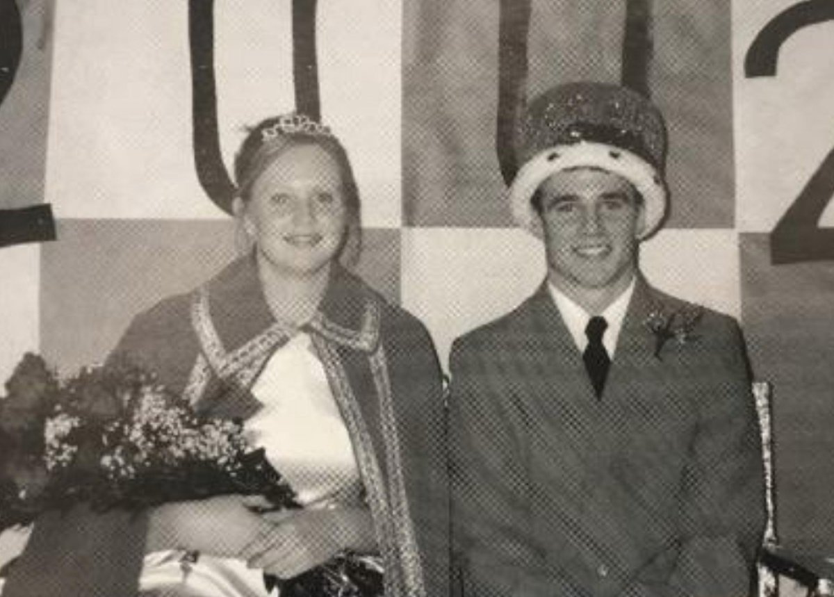 DarronArlt's tweet photo. Can you name this @PHSPiratePride K&Q from the class of 2003? Queen is new ROCKSTAR teacher at Plainview Elementary!
#attackthepack
#nobodydoesitbetter
#gttbapp https://t.co/vUAGYFx13K