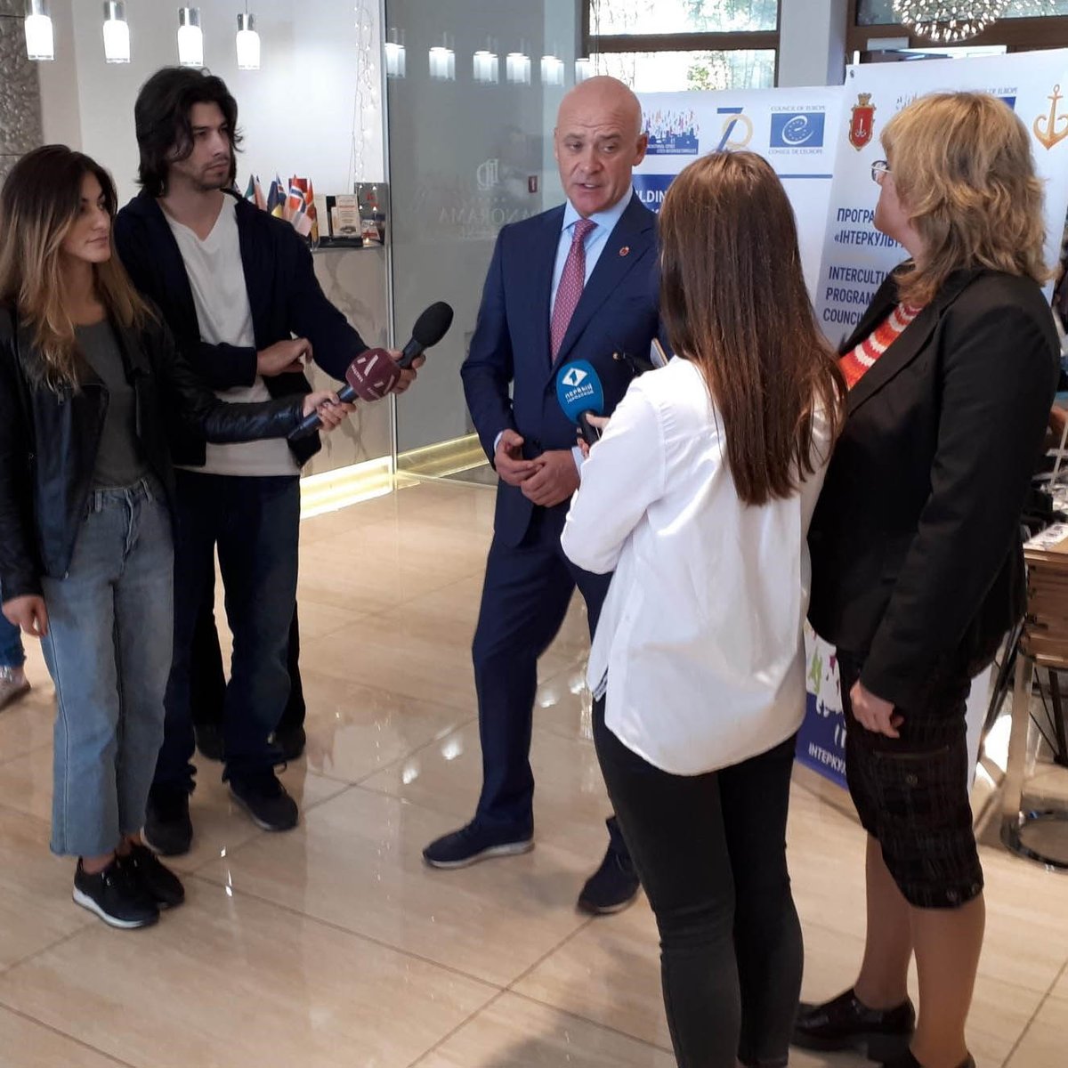 systemictoolkit's tweet photo. #systemicdesign in #Odessa- Sabrina and Stefanos from @namahn had a mayor spotting at the meeting of ICC Coordinators! Stay tuned to see what they are up to in Odessa these days.
#namahn #designaroundtheworld https://t.co/5BSmcVn3Qp