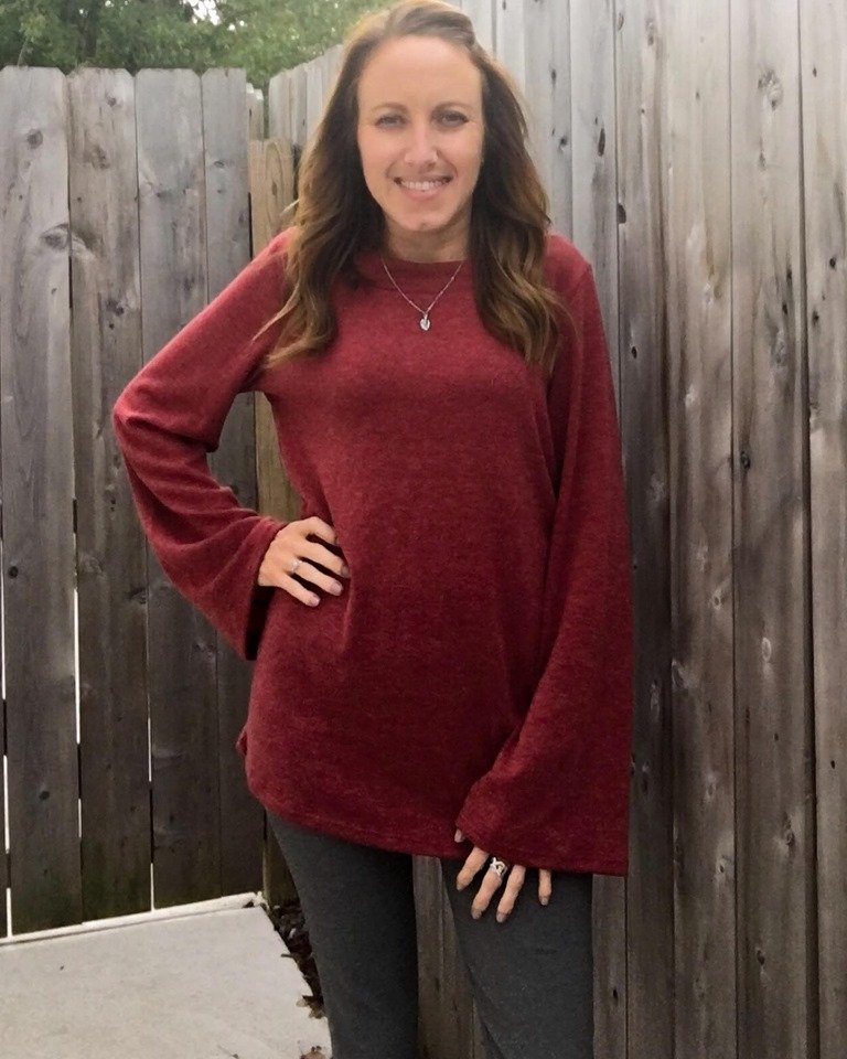 ThreadsofEnvy82's tweet photo. The #midtown top is coming to my shop this week! Links in bio to check out all the available colors and patterns. https://t.co/aT26Z1kozS