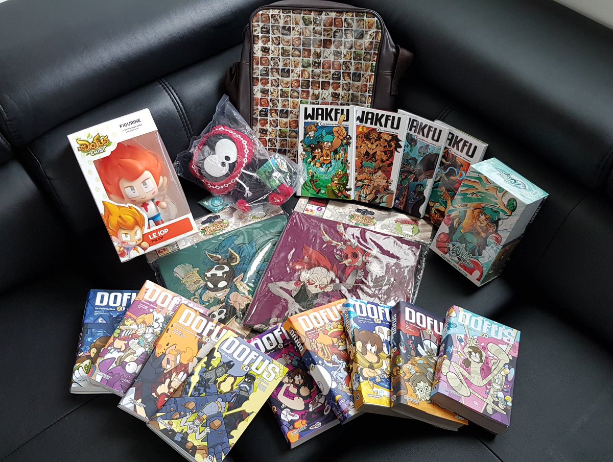 JVCom's tweet photo. 🔔 Concours DOFUS x Wakfu : 5/6 ! 

RT + Follow @JVCom pour gagner :
- Les mangas Wakfu 1 à 4 + Coffret Wakfu 5
- Les mangas Dofus 1 à 9
- Figurine Dofus Chibi
- Un sac
- Deux tee-shirts
- Une peluche Dofus
- Des goodies !

Fin le 04/10 à 14h, règlement : https://t.co/zEx3VbF88F https://t.co/dRVBCNsA9J