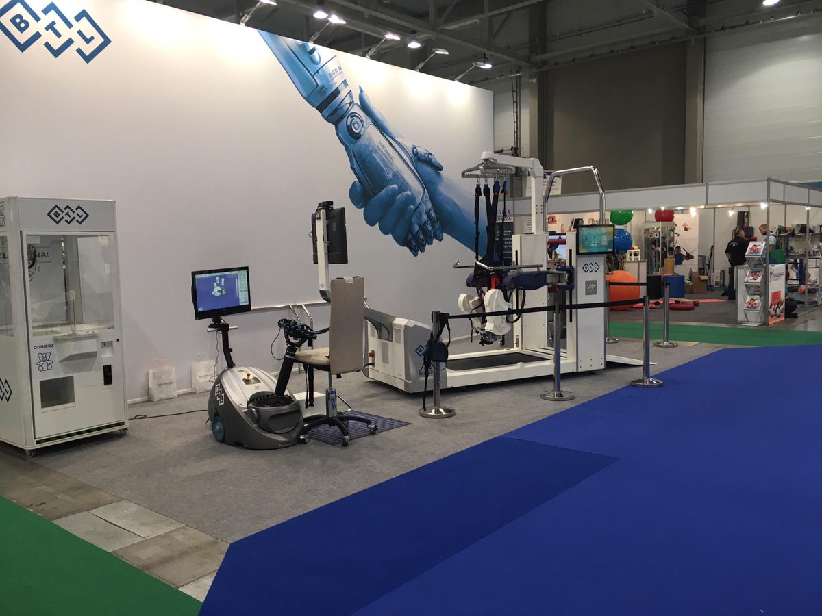 MotorikaM's tweet photo. The #ReoAmbulatorPro grabs the limelight! A great show by our partners, BTL, at Rehabilitacja 2019 presenting our #robotic #rehabilitation platforms for upper and lower limb therapy! #reogo https://t.co/LrokGzg6zt