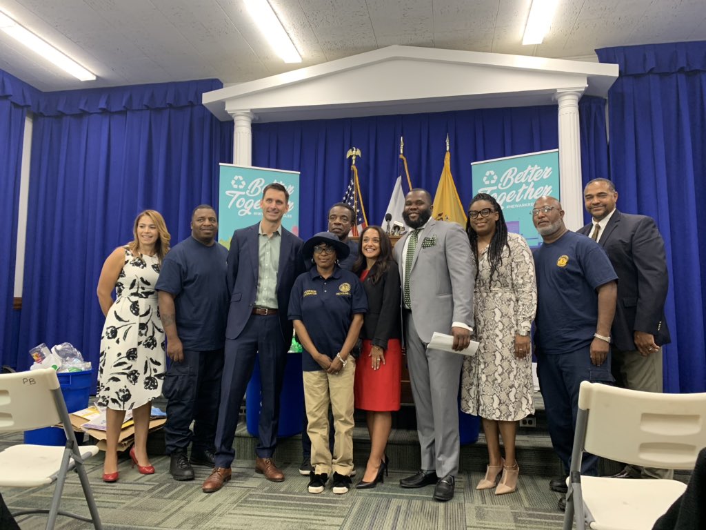 RECYPartnership's tweet photo. Today we formally launched the #NewarkRecycles campaign with @CityofNewarkNJ. Thanks to  @CocaColaCo Foundation for funding this important work #BetterTogether https://t.co/hIgJTo5syl
