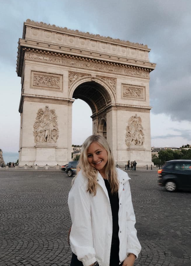 ISAabroadKY's tweet photo. Meet Cassie, one of our Senior GAs! Cassie is a junior from Chicago, Illinois.  She has been abroad TWICE, once in Ireland and Northern Ireland, and again in Paris! Swing by the office to chat if you're interested in one of these amazing places! https://t.co/gbE0eOdwmC