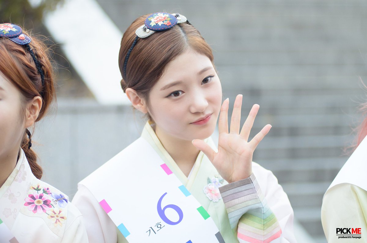 오늘도 채연한 하루 tweet media