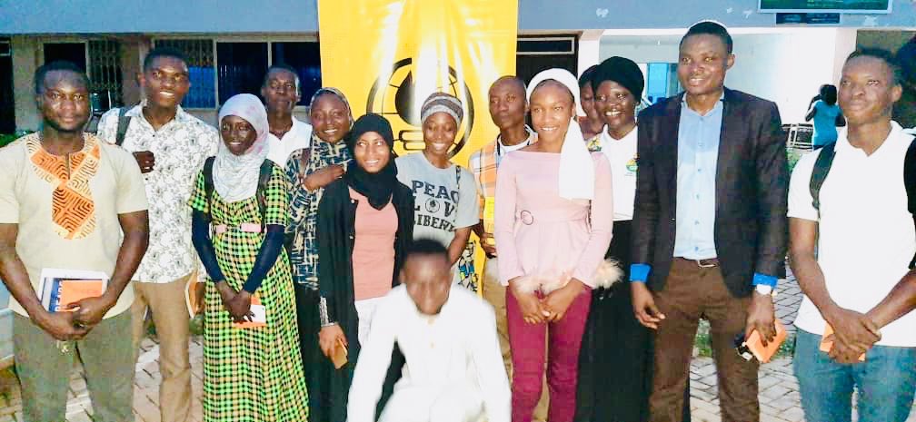 mmustaphayakubu's tweet photo. On Saturday- 21/09, the #UDS Tamale Chapter of the #Northern Students For #Liberty had a meetup dubbed “BOOK REVIEW “ on the ‘Morality of capitalism ‘ book. In attendance were members of Chapter and facilitated by Our Patron, RC for Group management & chapter executives! #GhSfl https://t.co/OveiHo3Yqu