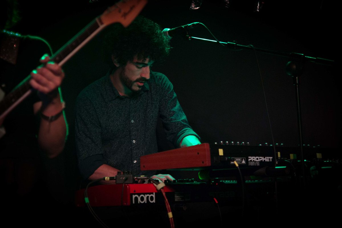 SegundoPremio_'s tweet photo. Hace algo más de un año que vimos a @PennyNecklace sobre el escenario del @MobyDickClub, aunque el sábado 28 de septiembre podremos volver a disfrutar de su directo con ocasión del festival @Altruritmo 
Así fue el concierto de Penny Necklace &amp; Friends: https://t.co/eUypm6V4zX https://t.co/ykZIvSQ74A