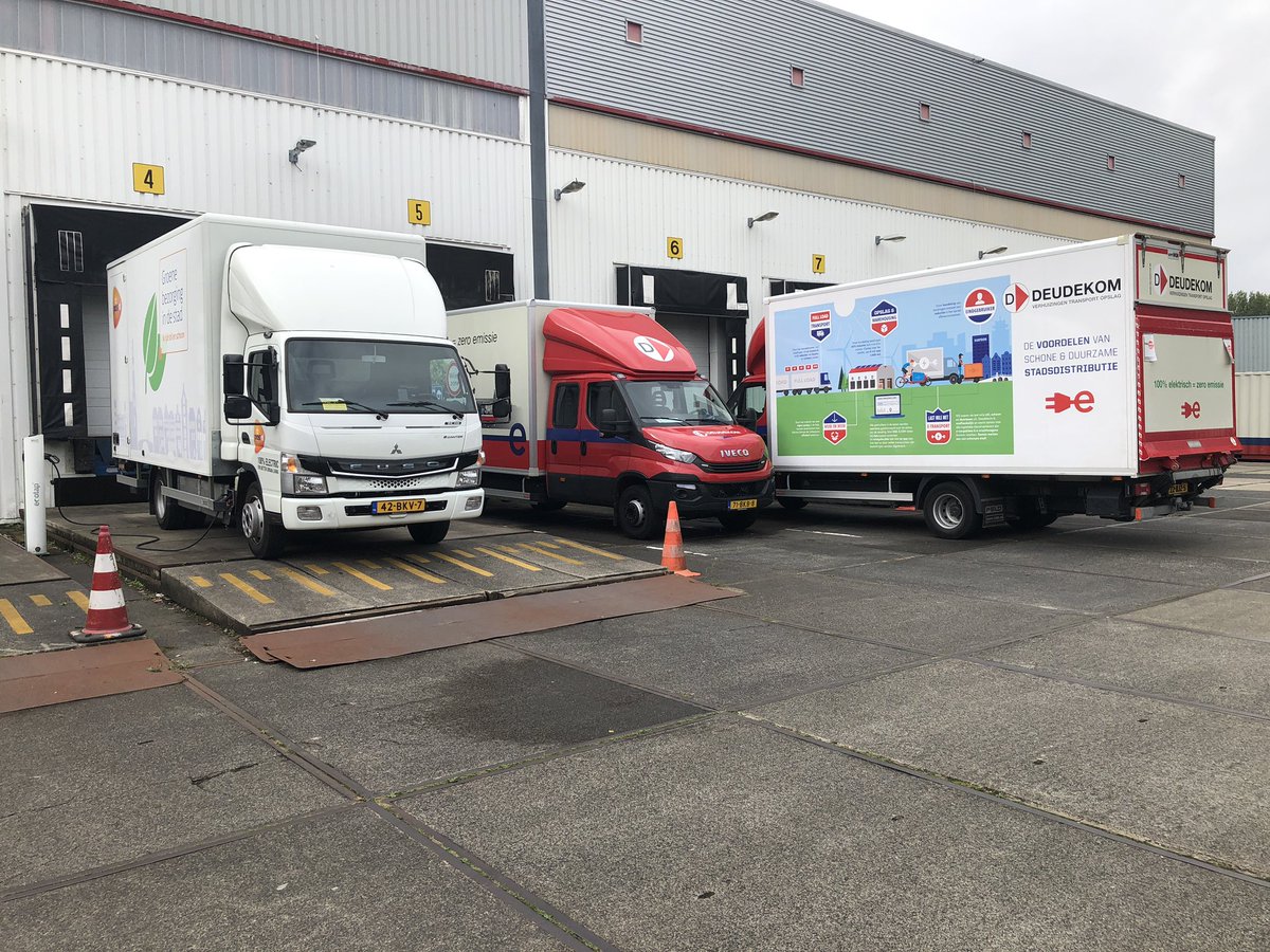 Stadslogistiek gaat een mooie tijd tegemoet; zero emissie, bundelen en 7,5 ton zones. Als je het simpel wilt houden, neem contact op met SimplyMile!
<a href="/SimplyMile_nl/">SimplyMile</a>