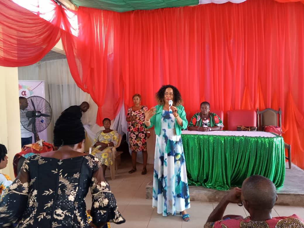 AfAafrica's tweet photo. Alliances for Africa in Ohozara LGA; Increasing Citizens demand for better services and empowering them to monitor, document, and report cases of Corruption.
#SeeitSayitSayNo #SayNoToCorruption
@macfound @Connected_dev @EiENigeria @OSIWA1 https://t.co/nRyjain5bQ