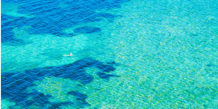 Comprised of 700 islands, each offering something unique, The Bahamas is becoming where an increasing number of people around the world are choosing to live.#bahamas #islandlife #nassau hubs.ly/H0gFPzx0