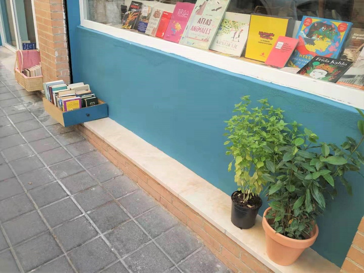 Fahrenheit 451 Café y Libros tweet media