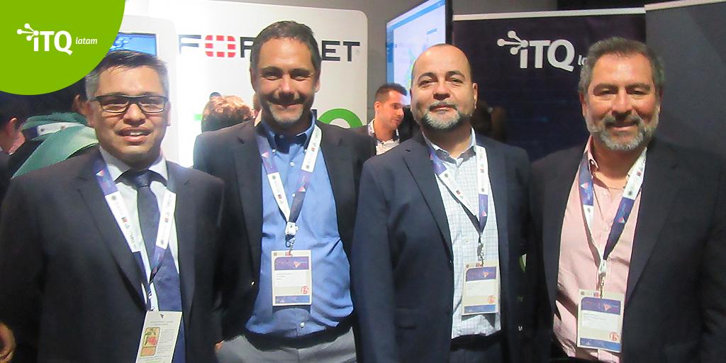 ITQ_Latam's tweet photo. ¡Así vivimos el primer día del #OEACyberSimposio19! Nuestro Gerente General Iván Toro aseguró que, “para #ITQLatam es muy motivador y enriquecedor apoyar la realización de este importante encuentro continental, tanto para conocer y compartir experiencias en ciberseguridad...". https://t.co/cSNJb9yQEF