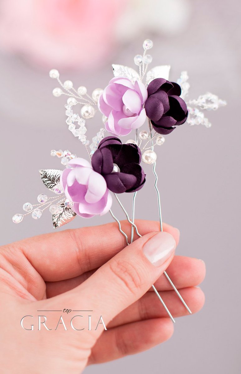TopGracia_'s tweet image. 🌺 We love purple!
🌺 These tiny violet bridal hair pins are so lovely and so tiny, that they won't burden your image. 
topgracia.com/hair-pins-coll…