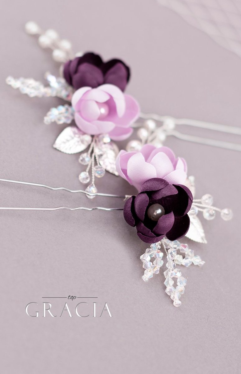 TopGracia_'s tweet image. 🌺 We love purple!
🌺 These tiny violet bridal hair pins are so lovely and so tiny, that they won't burden your image. 
topgracia.com/hair-pins-coll…