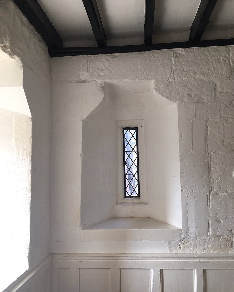 r_m_parry's tweet photo. I visited Shrewsbury’s only remaining 14thC watchtower set within the historic 13thC town walls, complete with arrow-slits! Acquired by NT in 1930 who manage open days, next one in a few weeks
#shrewsbury #medievalarchitecture @ntattinghampark @ntmidlands

https://t.co/eqkn6wrFa9 https://t.co/uRu18msSfF
