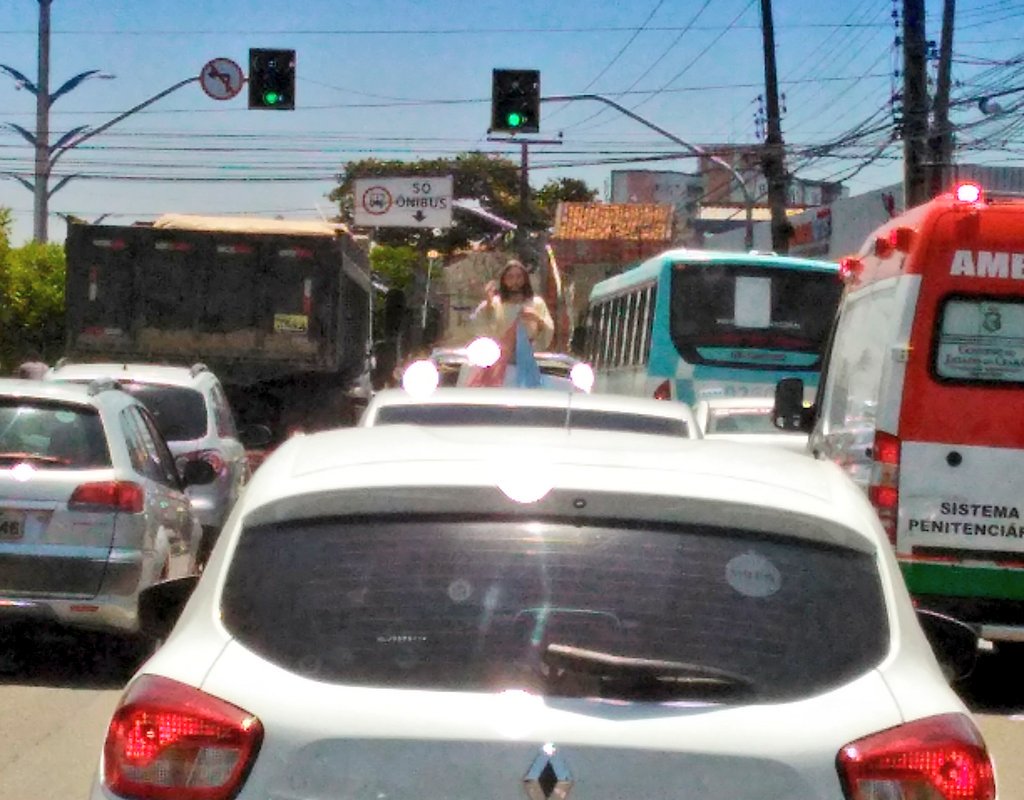 Eliomar Junior (@eliomarjr) on Twitter photo Olha só quem eu encontro no trânsito de Fortaleza ,no sol , ao pingo do meio dia.
<a href="/LeiSecaFortal/">Lei Seca Fortaleza</a> Olha só quem eu encontro no trânsito de Fortaleza ,no sol , ao pingo do meio dia.
<a href="/LeiSecaFortal/">Lei Seca Fortaleza</a>