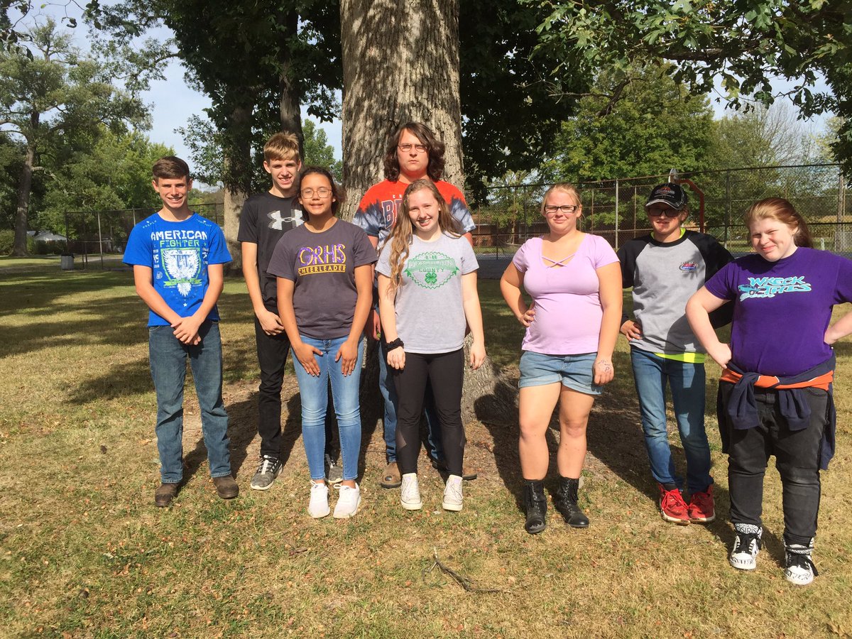 grf_ffa's tweet image. Forestry CDE: Zach Roach, Caleb Cramer, Cecelia Boyd, Devin Rogers, Keira Vire, Paige White, Q Stults, Tiffany Massy 
They all did a great job and enjoyed it!