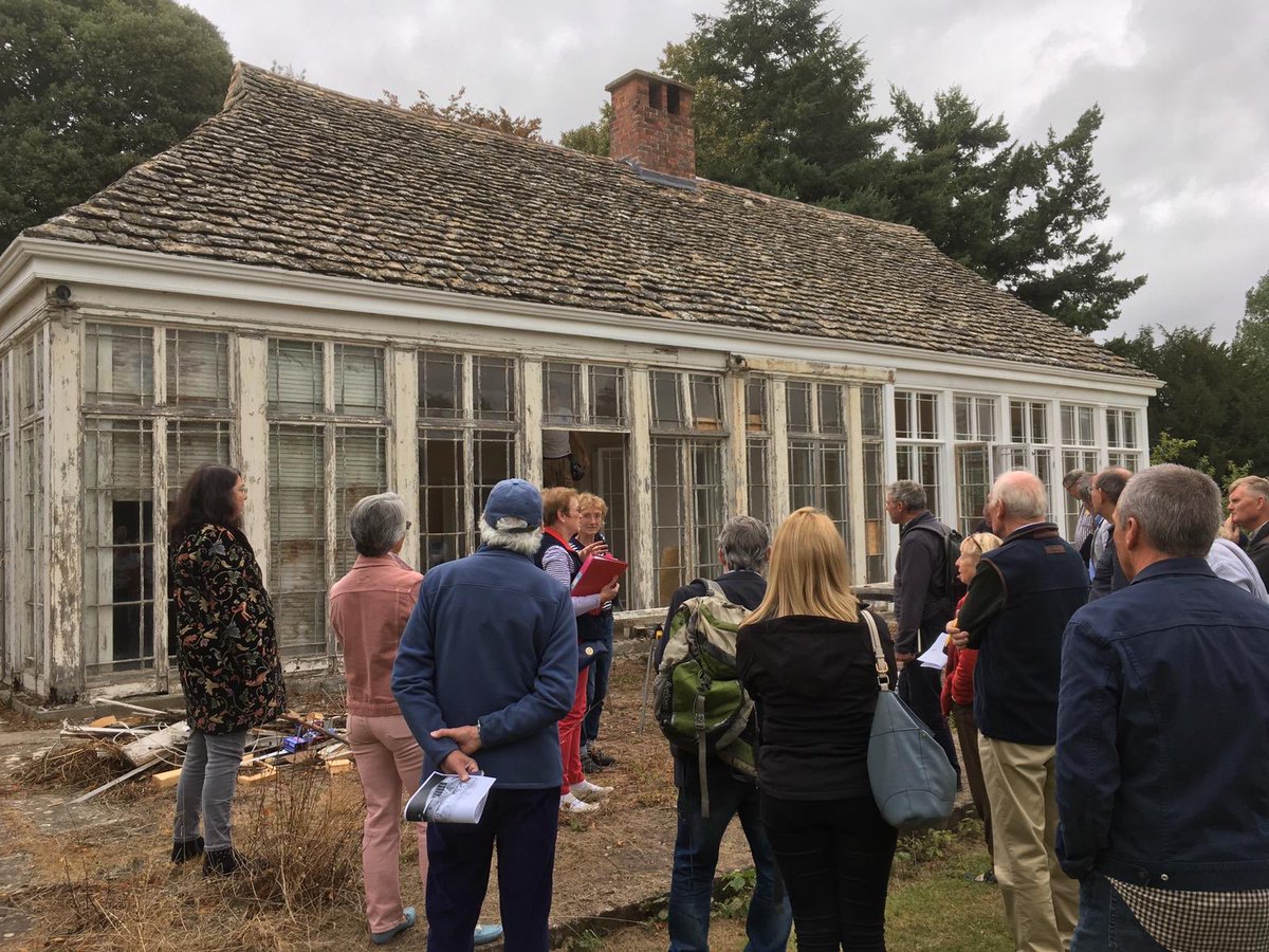 What a fantastic day at our latest branch event @PitchfordEstate thanks to everyone involved, great turnout!

Next event info ihbc.org.uk/branches/wmids…

#conservation #heritagedays #timberframes #sharedheritage @ihbctweet