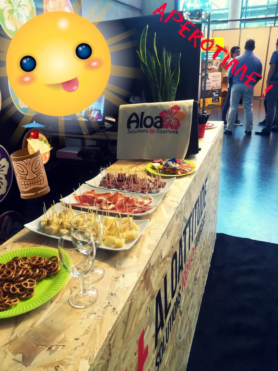 TouristAffair's tweet photo. Après une après-midi studieuse... Nous vous attendons... Bienvenue chez Aloa 🌺 !!! 

#aloattitude #etourisme #tourisme #otf2019 #otf19 #Reims https://t.co/TvMlmPctxk