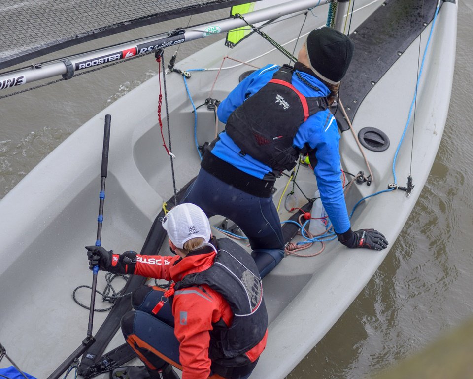 RYACymruWales's tweet image. Around 80 of the best up and coming sailors in Wales braved some testing weather conditions in the sea off Mumbles in the 2019 Welsh Regional Championships. 

📖Read More ➡️ rya.org/8V1D50wqGtq #Sailing #Mumbles @sportwales