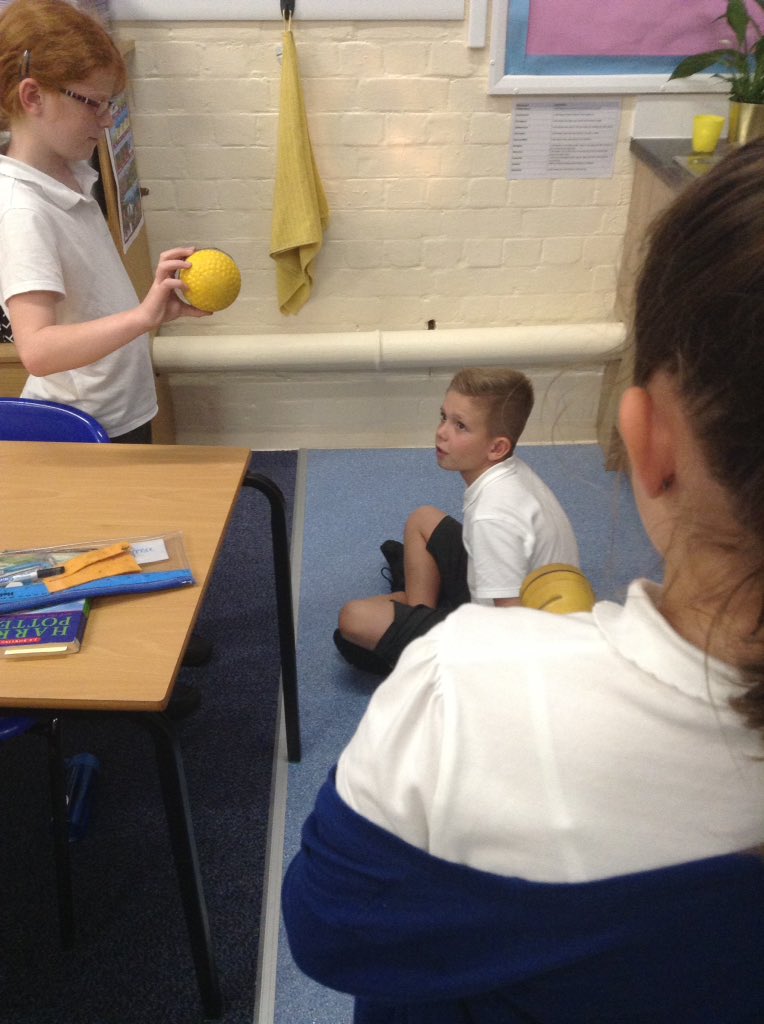 latimerprimary's tweet image. This afternoon Class TJ were getting practical in science and used torches and balls to demonstrate how the different phases of the moon are formed. #ClassTJ