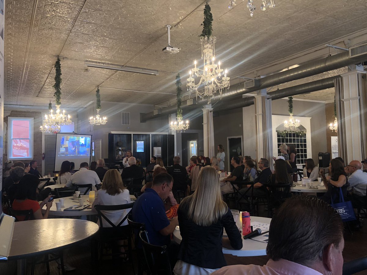 AFCAllen's tweet image. McKinney Chamber doesn’t disappoint with Links on Wednesday mornings! Love building relationships and being involved in the community! #AFC #networking