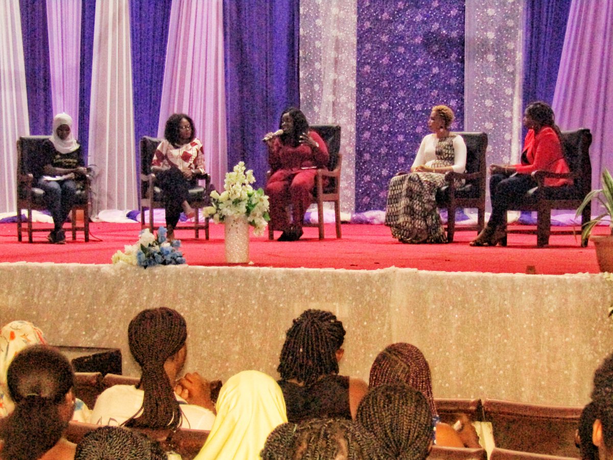 Mercy__Omoregie's tweet photo. #Womenpreneur2019

We talked about starting and growing a business. Sharing my own experience, I emphasized the need to have an online presence. And the 'How

I'm grateful for the opportunity to inspire!

#TheEntrepreneurConsult
#BeInspired
#BeInspiredShow
https://t.co/V6eVjhEPha https://t.co/42GT1vBmSf