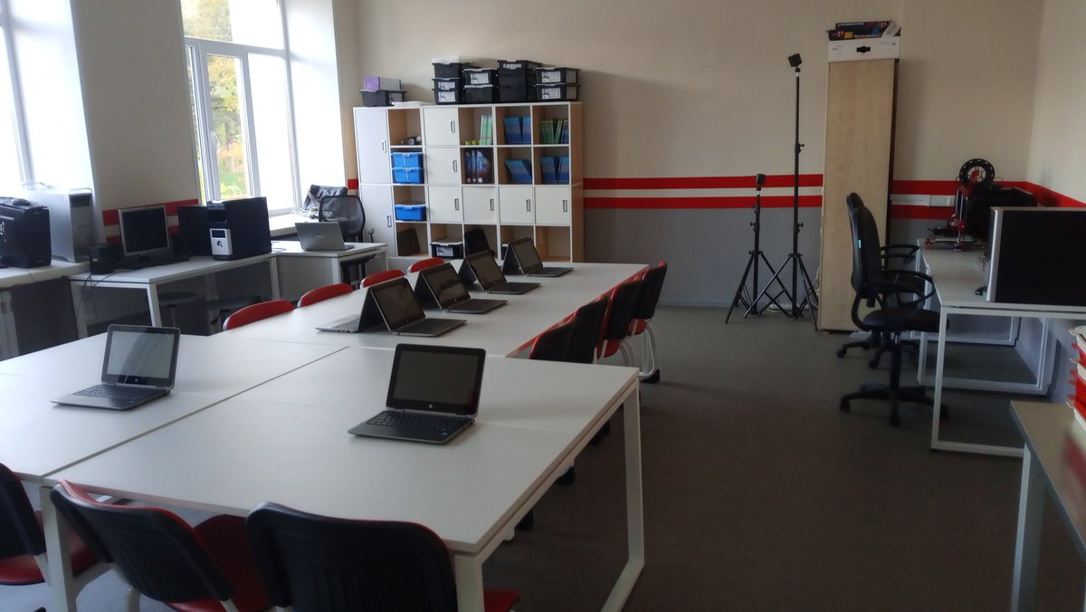 24 сентября состоялось открытие Центра образования гуманитарного и цифрового профилей "Точка роста".