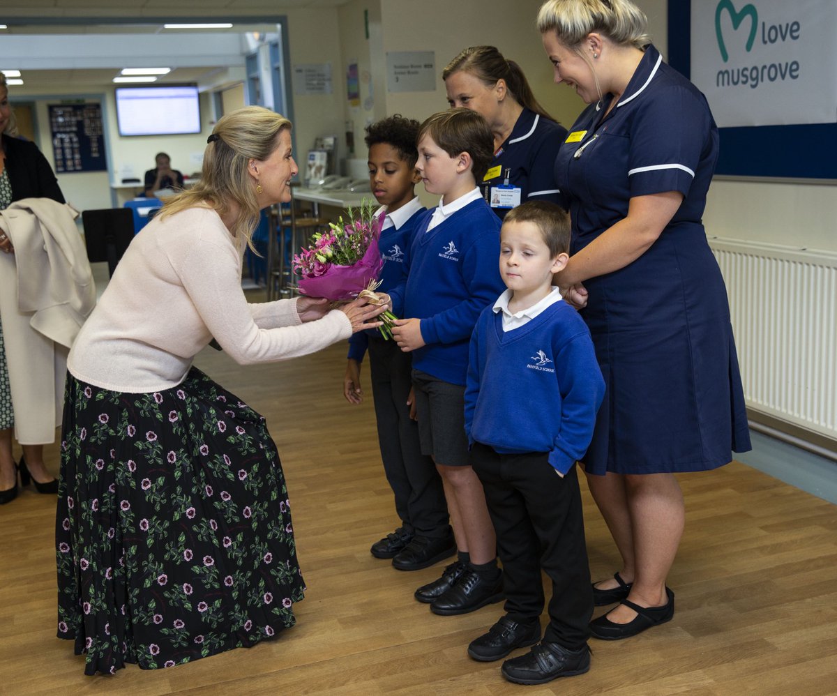 Yesterday The Countess of Wessex visited Musgrove Park Hospital to celebrate the official opening a new MRI suite. The hospital and its charities along with help of the local community successfully fund raised £1 million for the scanner.