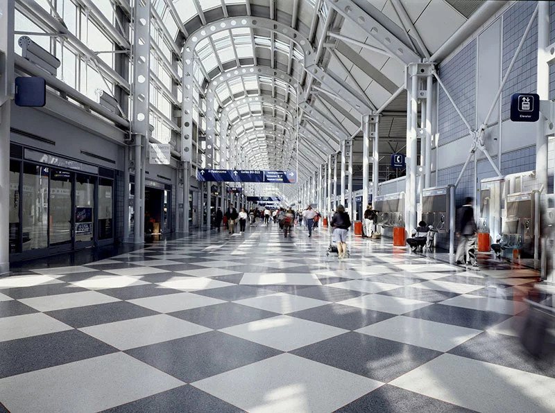 UltraLuxuryExch's tweet photo. Travel data provider OAG has ranked the top 50 most internationally connected airports in the world. Click the link below to see if your local airport made the list! #ultra2020

https://t.co/bh9xhmCNKH https://t.co/O8q0cQiuL2