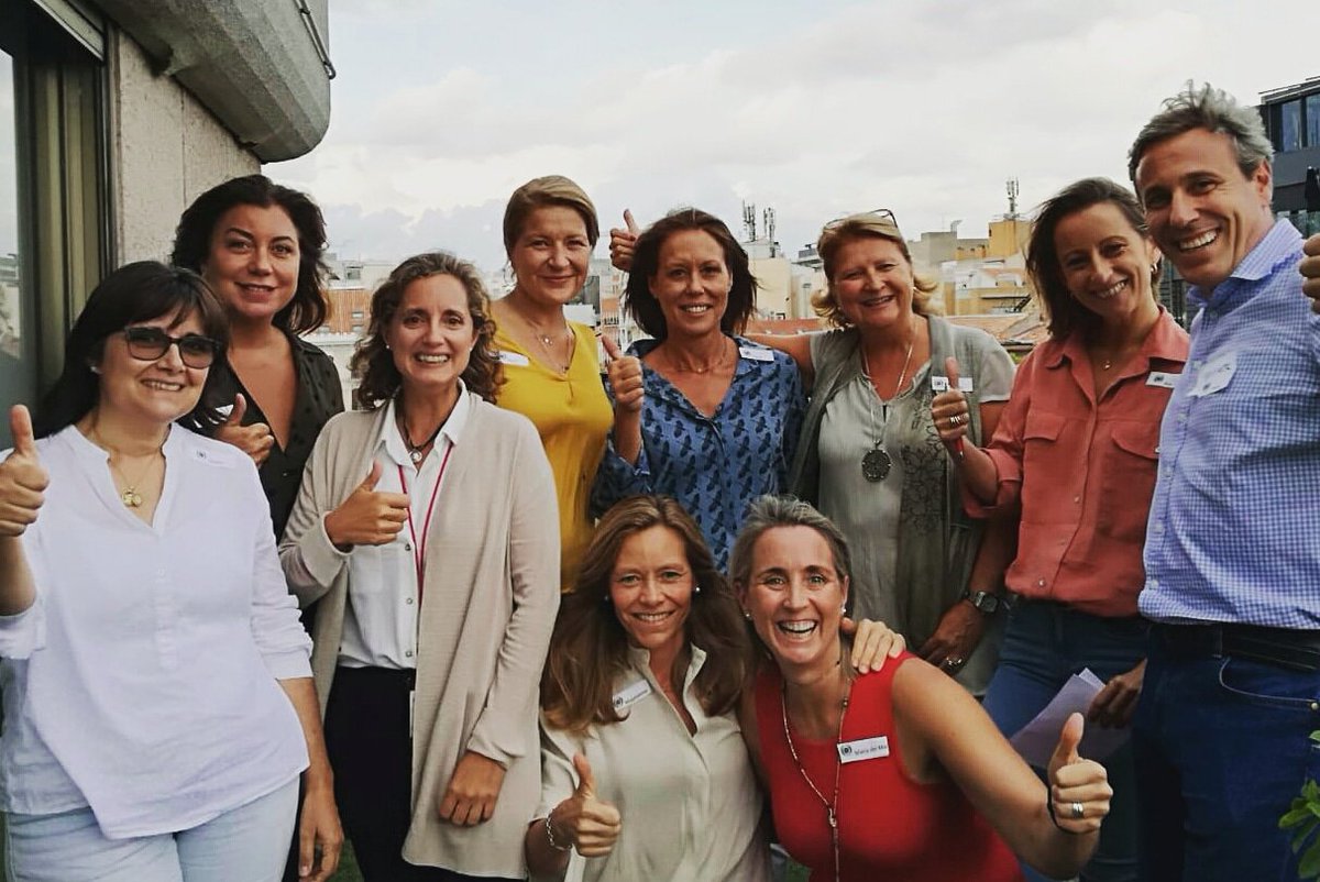MetodoSelf's tweet photo. Siempre emocionante el arranque de una nueva edición de #metodoself ¡Cuánta complicidad y energía positiva entre quienes paran todo para redescubrir y cuidar su propio SER! ¡Bienvenidos!
@metodoself
#metodoself
https://t.co/JXz3PiYORq https://t.co/WX7pFGs4DC