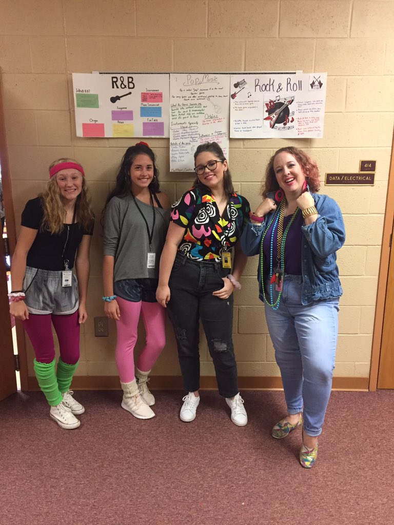 PelionOrchestra's tweet photo. Girls just wanna have fun!
Orchestra and Music Appreciation are rocking the 1980s for #PHSHoCo
@PelionPanthers #OrchDorks https://t.co/ozleOVkbad