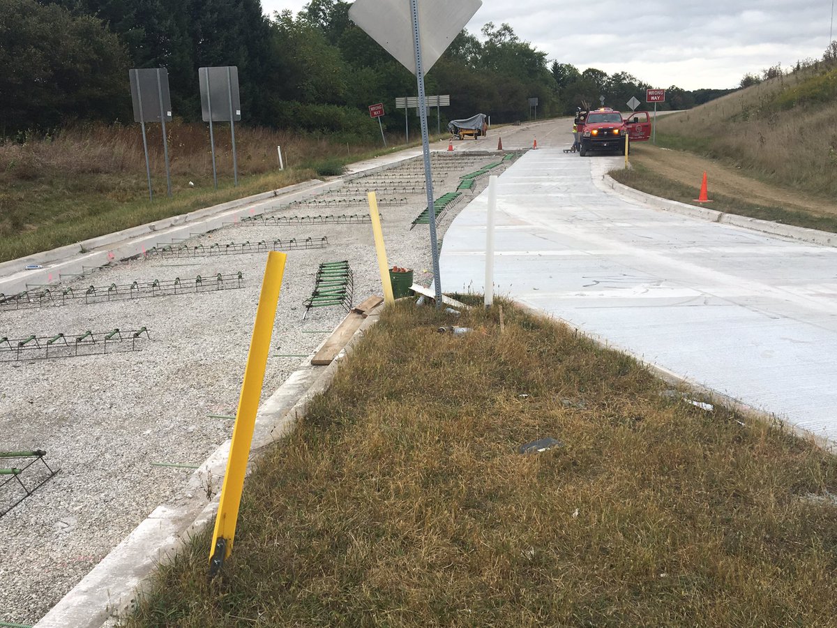 INDOTNorthwest's tweet photo. #WorkZoneWednesday #MegaEdition - #SouthBendBypass in St. Joseph County; Here’s a look at a TON of work that’s been happening along the U.S. 20/31 Bypass in South Bend: https://t.co/TTSQ0oQz3I https://t.co/k35vN84EGs