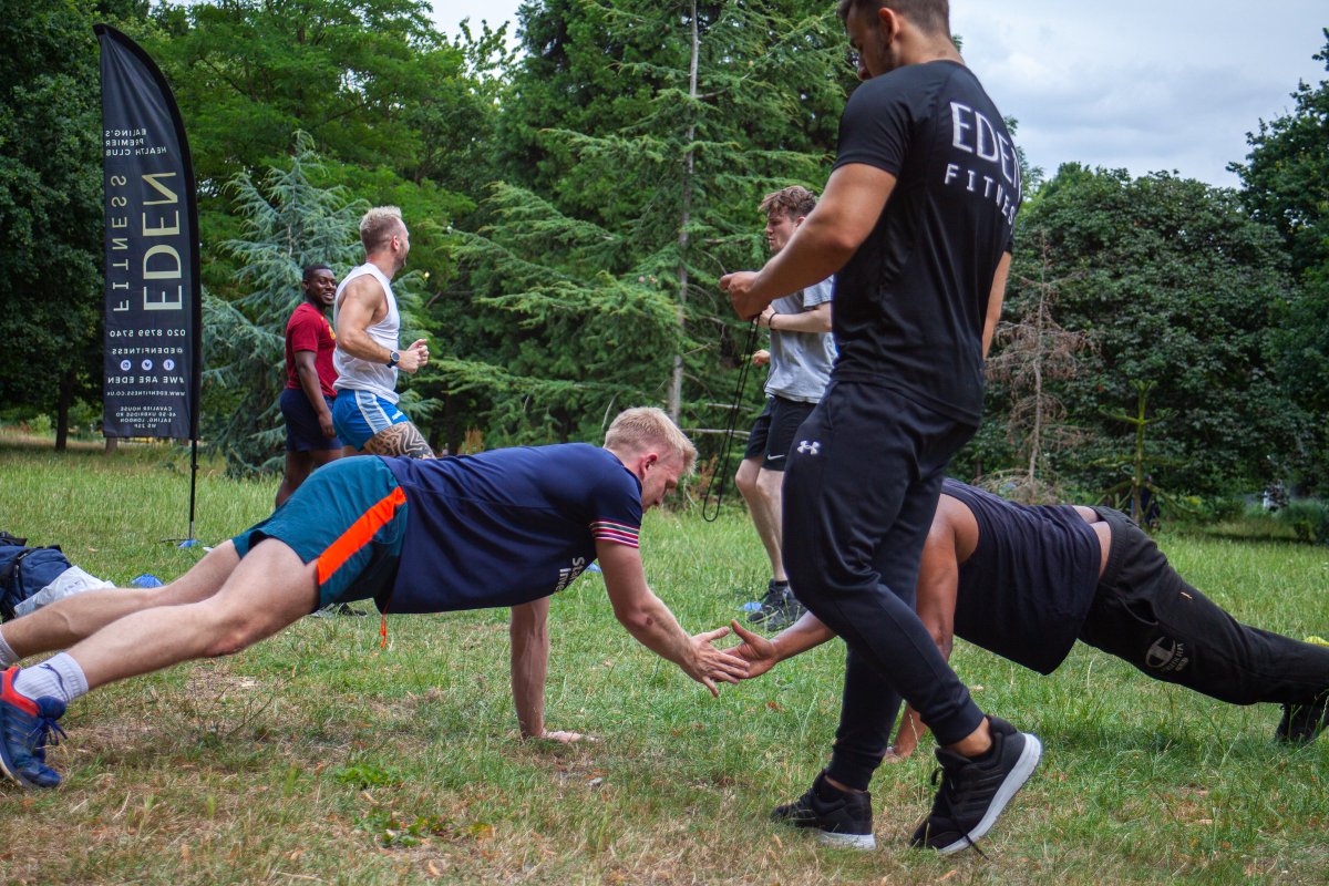 EdenFitness's tweet photo. - HIGH FIVE! FRIEND FRIDAY! - Don't miss out! Friend Friday finishes this week! Bring a friend down to relax, swim, or workout with you for FREE! Who doesn't love a bit of friendly competition? Just bring your guest down anytime from 6am! #EdenFitness #WeAreEden #FriendFridays https://t.co/nxaooaZYh4