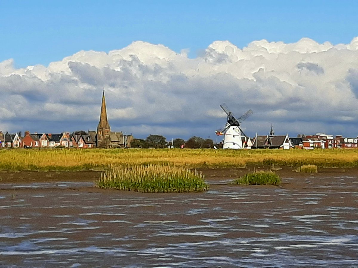 Lovely blue skies in Lytham St Annes for our trip down memory lane today. #LoveLancashire ❤