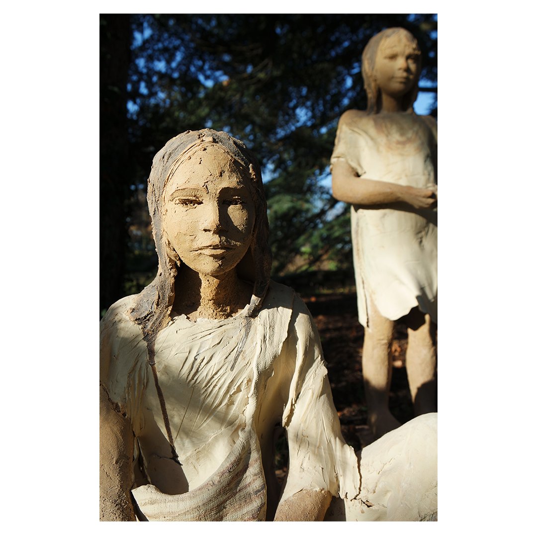 TchendukuaKogis's tweet photo. Aujourd’hui, nous vous présentons Marie-Hélène Vallade-Huet qui, à travers ses créations, soutient l’association en réalisant des sculptures d’enfants kogis. Un grand merci à elle.

Voici son site internet avec ses autres réalisations : https://t.co/dvntyZ51zU https://t.co/eJTAy9quOO